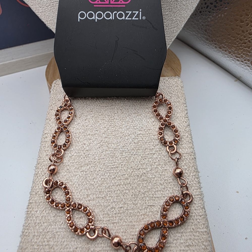Paparazzi Copper Loop Bracelet (920)
